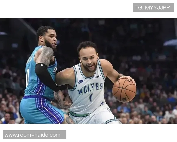 李凯尔随时可为中国男篮出战唐斯与克拉克森的启示